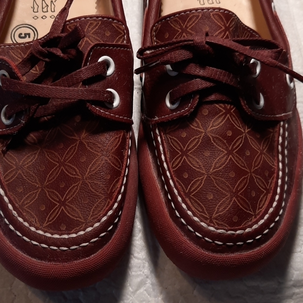 Fly ๐ชฐ Edways Women's Flats - Picture 3 of 9